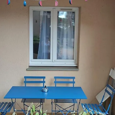 아파트 De 3 Pieces En Avec Piscine *